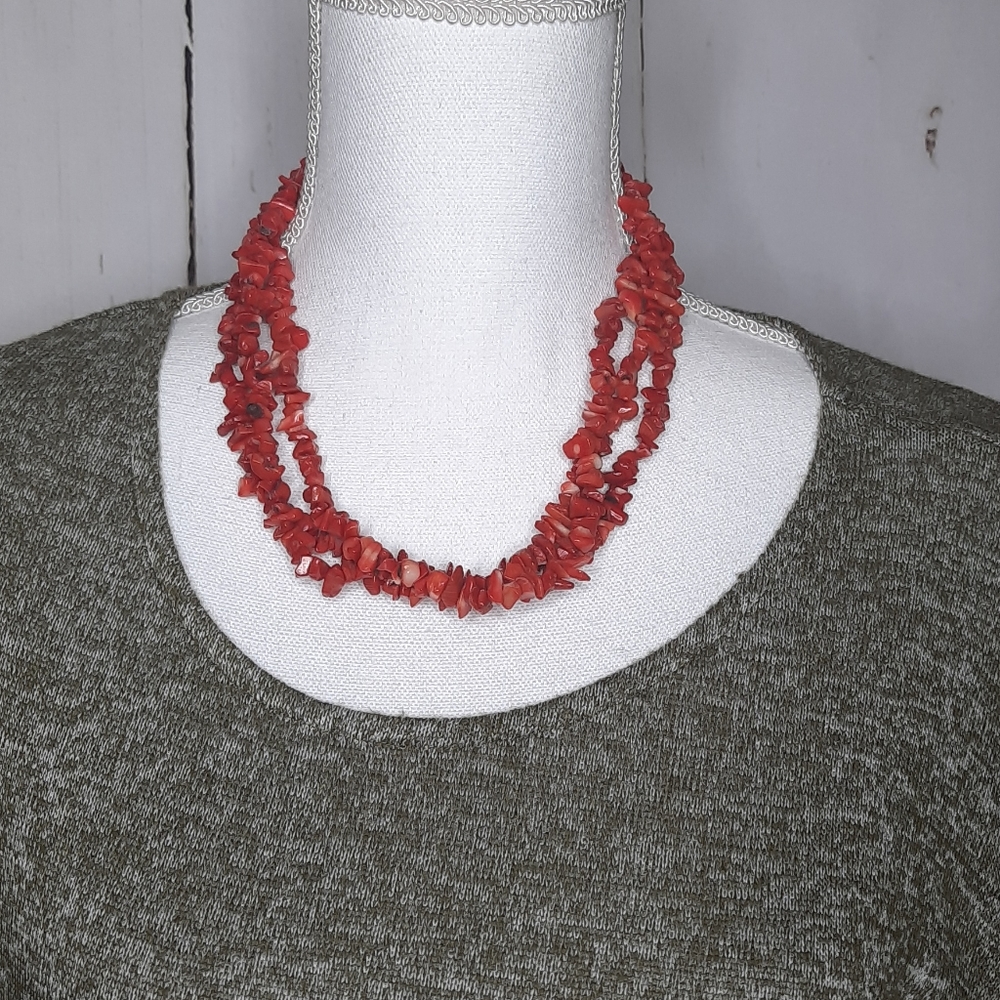 H.D.N.Y. 3 Strand Coral Necklace Toggle Closure